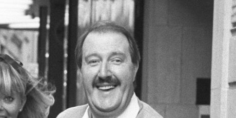 Gorden Kaye - 2