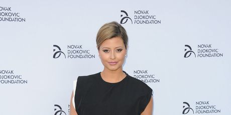 Holly Valance - 6