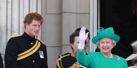 Princ Harry i kraljica Elizabeta - 1