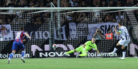 PAOK poveo protiv Hajduka s 11 metara