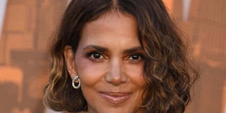 Halle Berry - 4