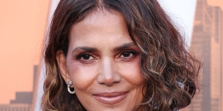 Halle Berry - 11