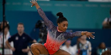 Simone Biles - 15