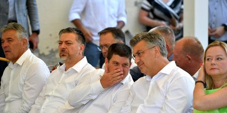 Andrej Plenković i Oleg Butković na Trsatu - 1