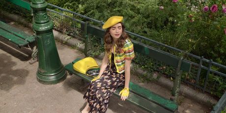 Emily in Paris - 8