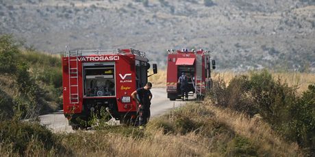 Vatrogasci na požarištu u Sitnom Gornjem - 6