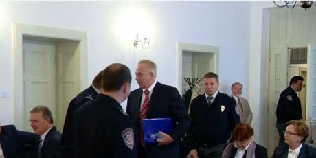 Ivo Sanader izlazi na slobodu - 1