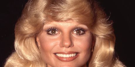 Loni Anderson - 3