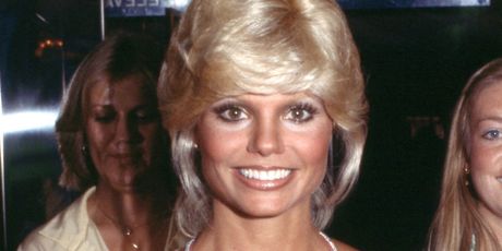 Loni Anderson - 6
