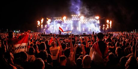 Thompson u Sinju - 8