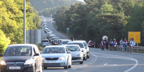 Gužve nakon koncerta Thompsona u Sinju