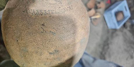 Arheološki park Pompeji 6. kolovoza 2025. prikazuje nova otkrića u Pompejima - 2