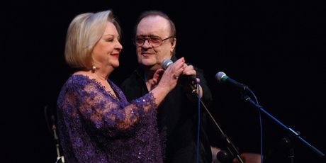 Gabi Novak, Arsen Dedić