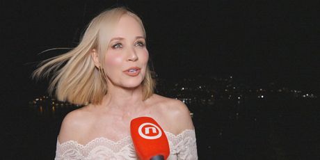 In Magazin: Jelena Rozga - 2