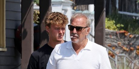 Kevin i Cayden Costner - 2