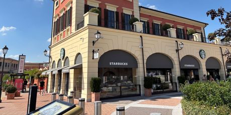 Serravalle Designer Outlet - 6