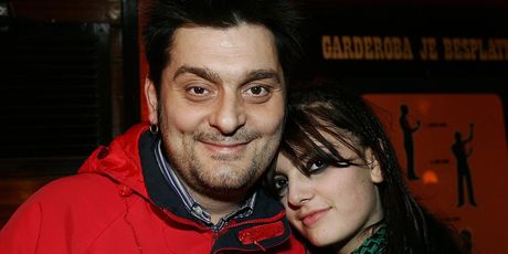 Ella Dvornik, Dino Dvornik