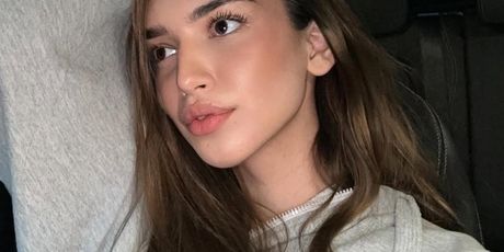 Hana Ikodinović - 2