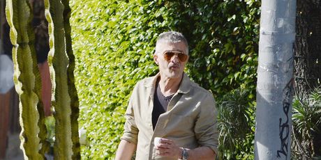 Olivier Martinez - 3