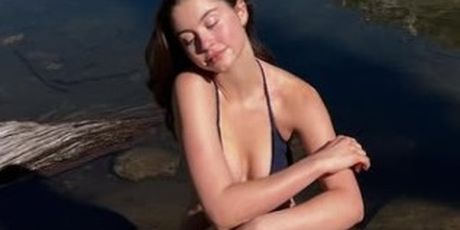 Carys Zeta Douglas - 3