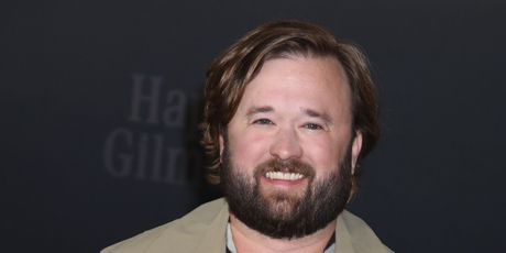 Haley Joel Osment - 8
