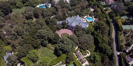 Kuća Jeffa Bezosa u Beverly Hillsu - 4
