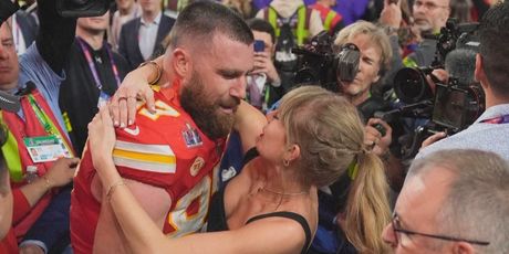In Magazin: Taylor Swift i Travis Kelce - 3