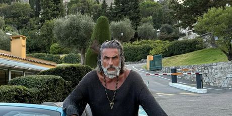 Ilan Tobianah Zeus - 1