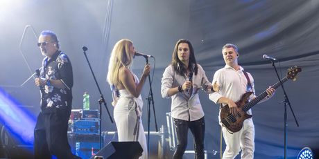 Tony Cetinski, Dino Jelusić