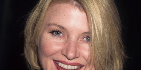 Beth Broderick - 9