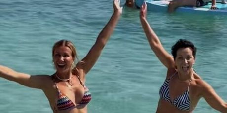 Ana Gruica Uglešić sa sestrom