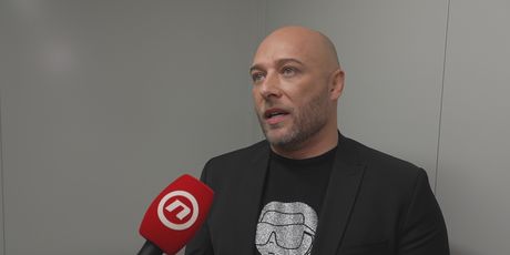 Mario Roth, pjevač