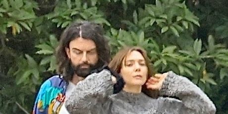Elizabeth Olsen i Robbie Arnett - 5