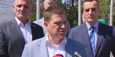 Oleg Butković - 1