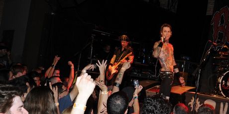 Buckcherry - 3