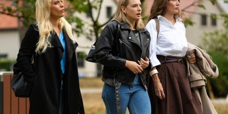 Set serije ''Slučajna obitelj'' - 6