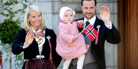Princ Haakon i princeza Mette-Marit - 2