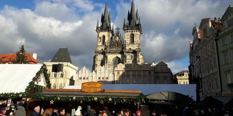 Tynsky chram - Staromestske namesti