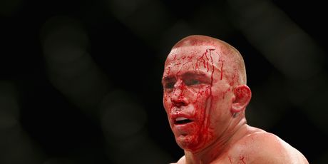 Krvavi Georges St. Pierre (Foto: AFP)