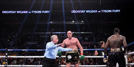 Tyson Fury i Deontay Wilder (Foto: AFP)