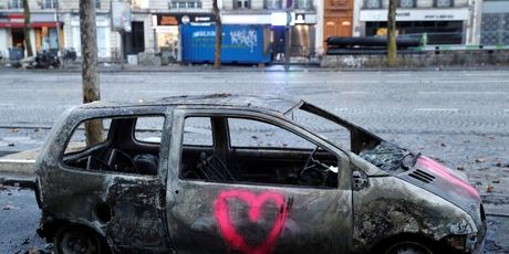 Nakon nasilja u Parizu (Foto: AFP) - 5