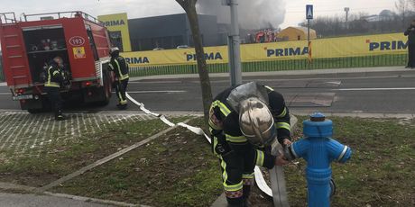 Požar u Novom Jelkovcu (Foto: Dnevnik.hr) 5