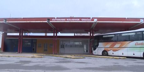 Autobusni kolodvor Gračac (Foto: Dnevnik.hr)