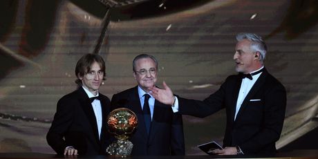 Luka Modrić i Florentino Perez (Foto: AFP)