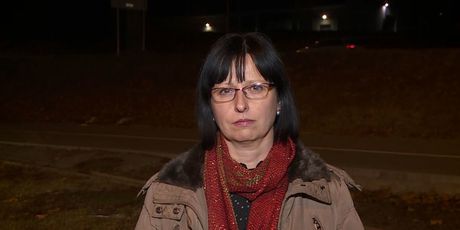 Marina Bešić Đukarić razgovara s Danijelom Rehakom iz Hrvatskog društva logoraša (Foto: Dnevnik.hr) - 2