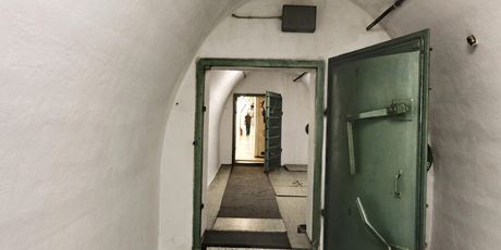 Bunker - 2