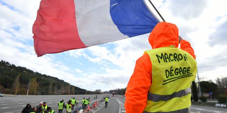 Prosvjed \'\'žutih prsluka\'\' u Francuskoj (Foto: AFP)