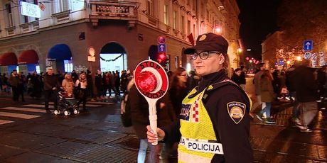 Policija čini advent sigurnijim (Foto: Dnevnik.hr) - 1