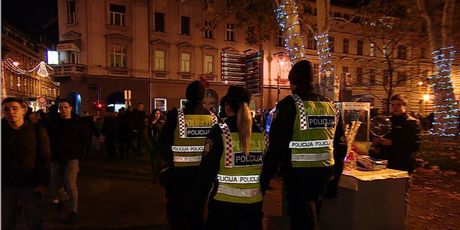 Policija čini Advent sigurnijim (Foto: Dnevnik.hr) - 3