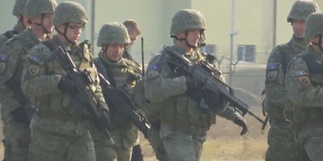 Ustroj vojske Kosova (Foto: Dnevnik.hr) - 1